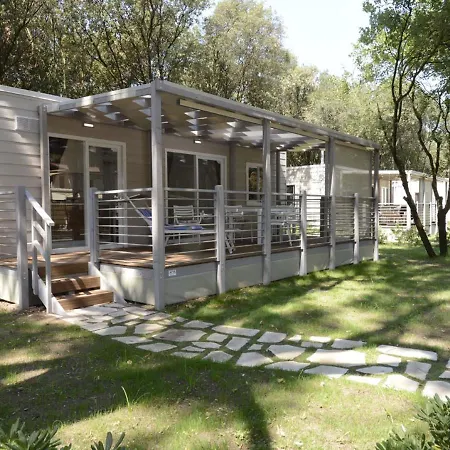 Holiday home Maxi Caravan Capri By Interhome *